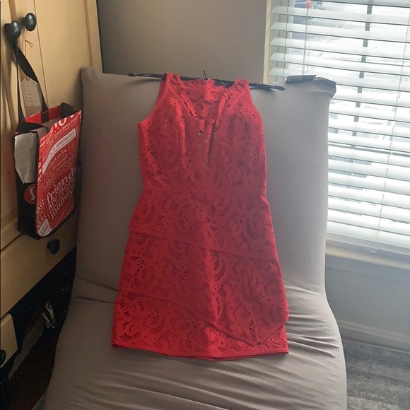 BCBG red dress tag - Picture 3 of 3